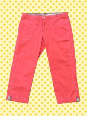 Vintage 2005 Nike Low Rise Capri Pants